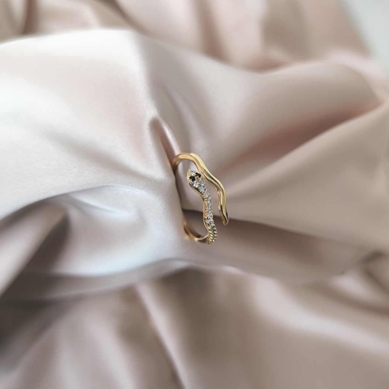 Anillo Medusa