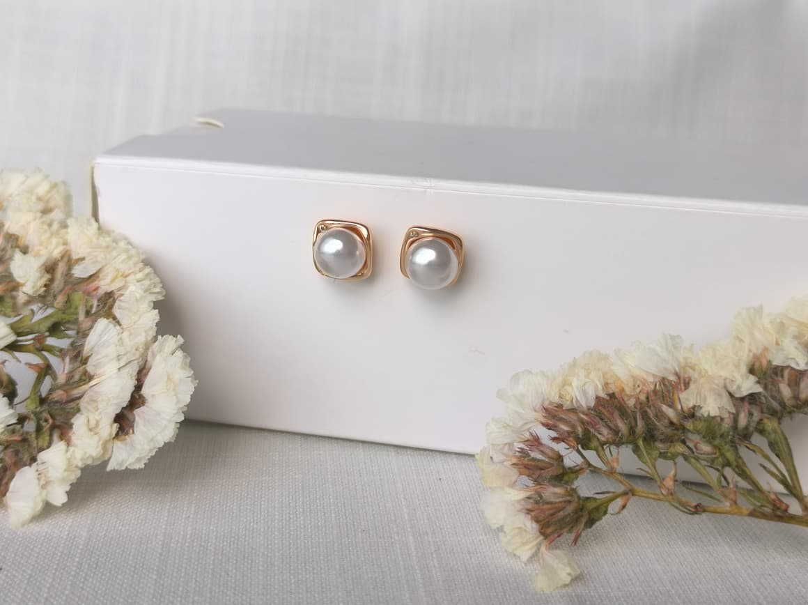 Aretes Nacaré