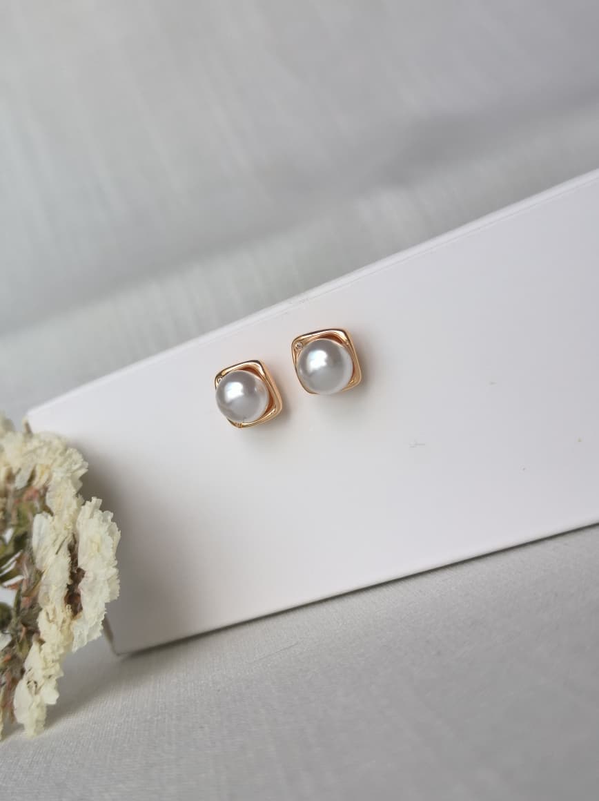 Aretes Nacaré