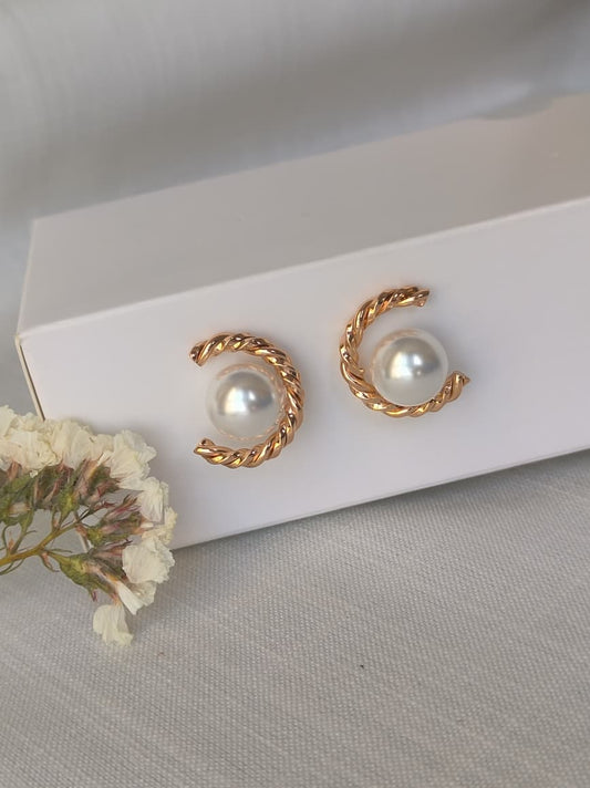 Aretes Círculo dorado