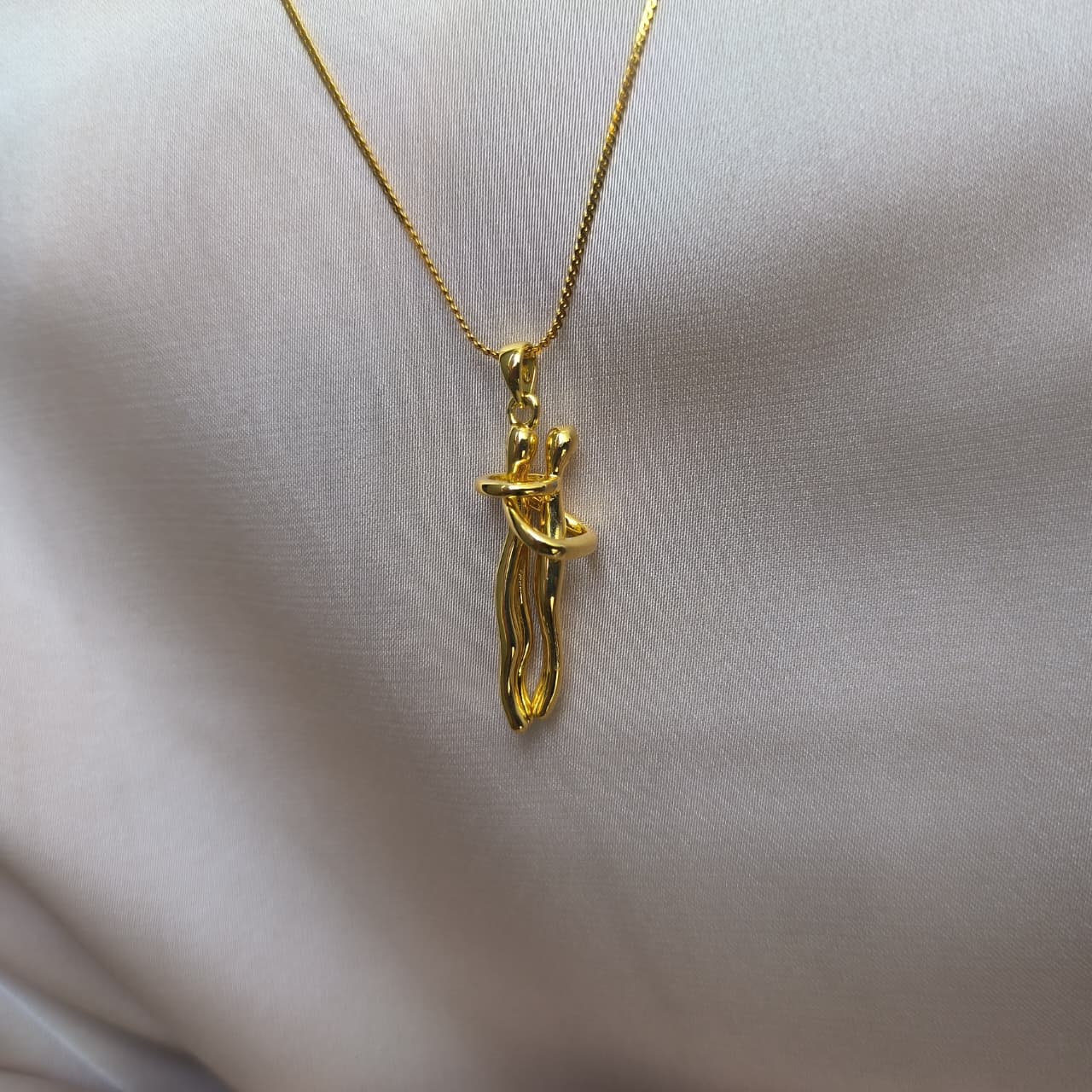 Collar Eterno Refugio