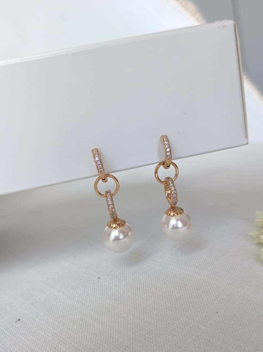 Arete Glow Pearl