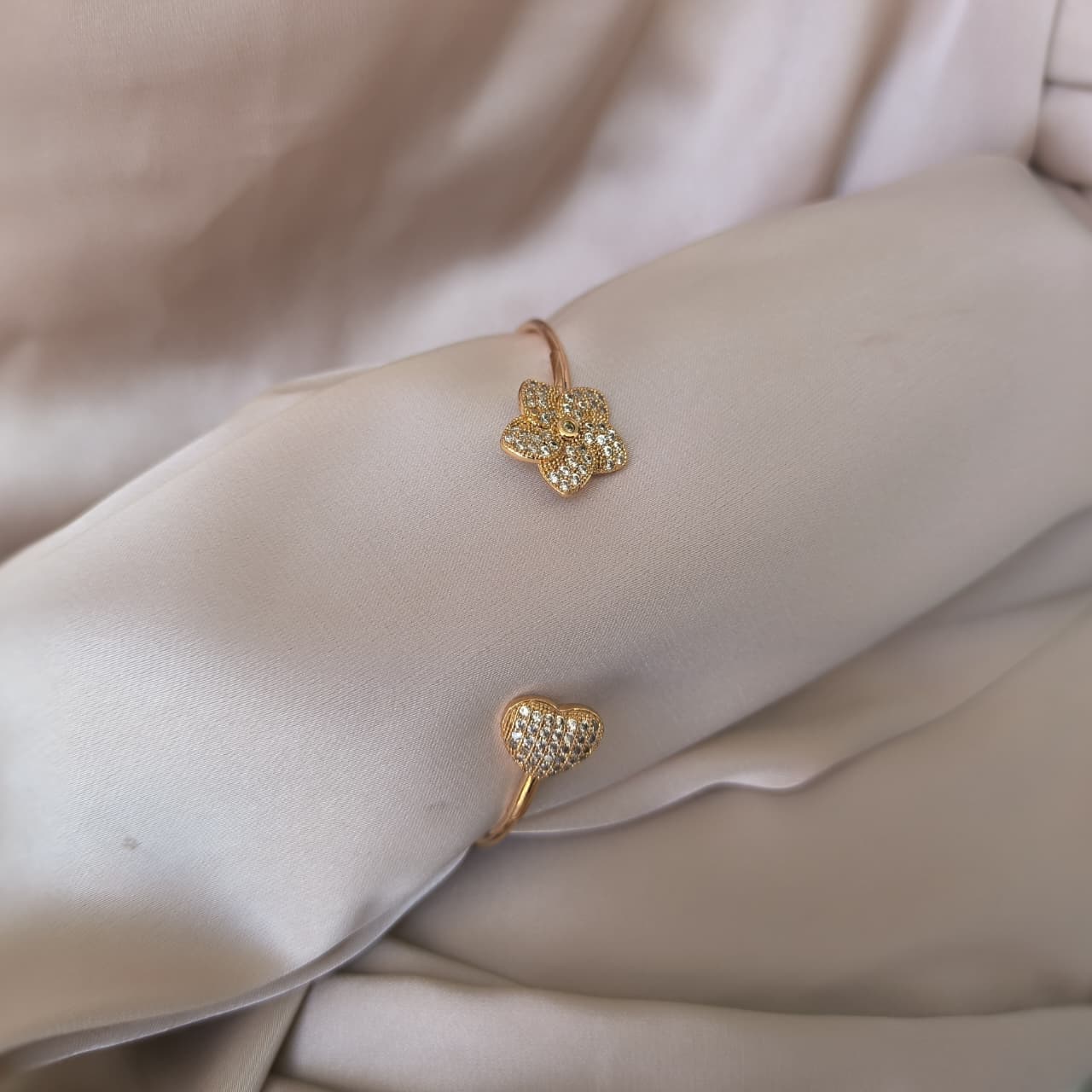 Pulsera Amor en flor