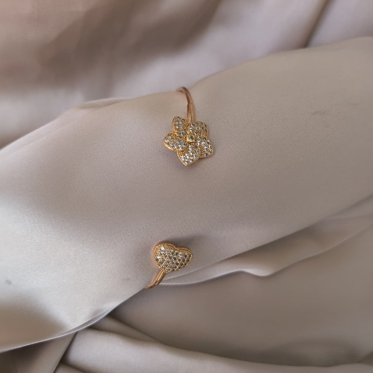 Pulsera Amor en flor
