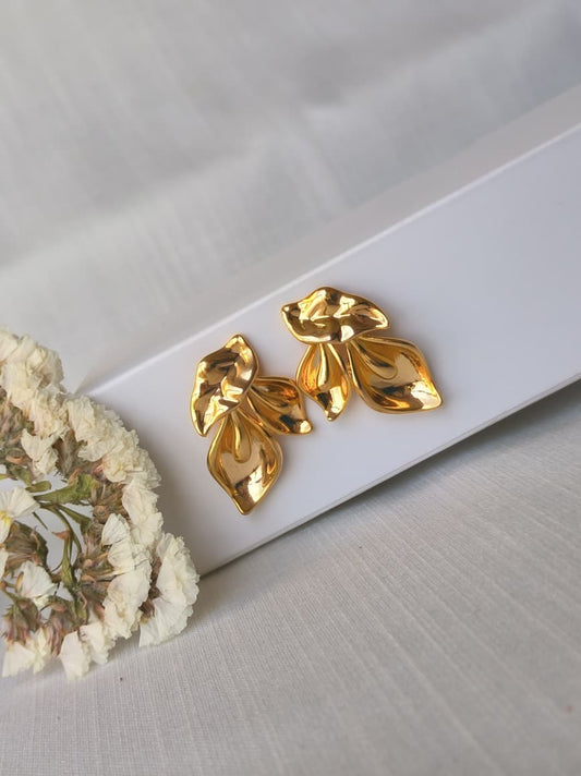 Aretes Aura