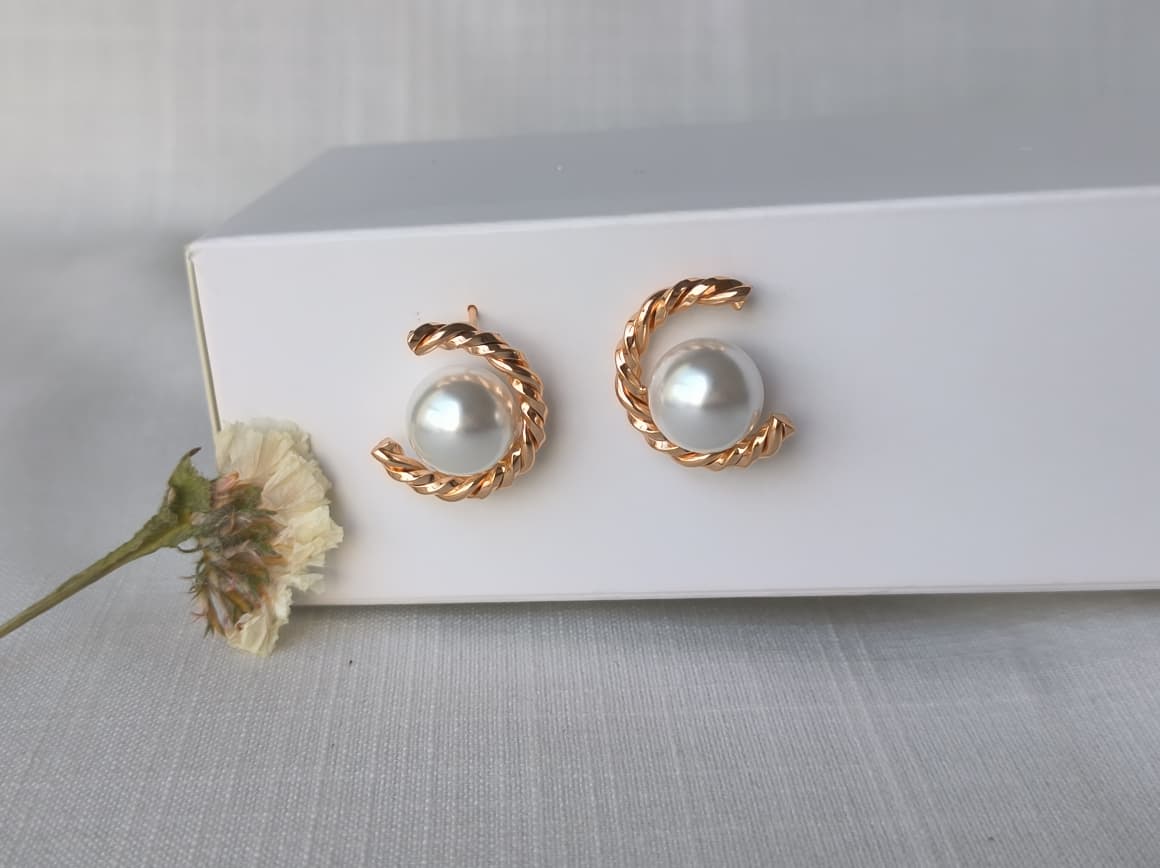 Aretes Círculo dorado
