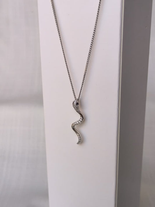 Collar Sombra Mística