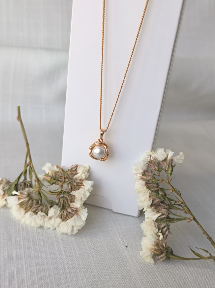Collar Elena